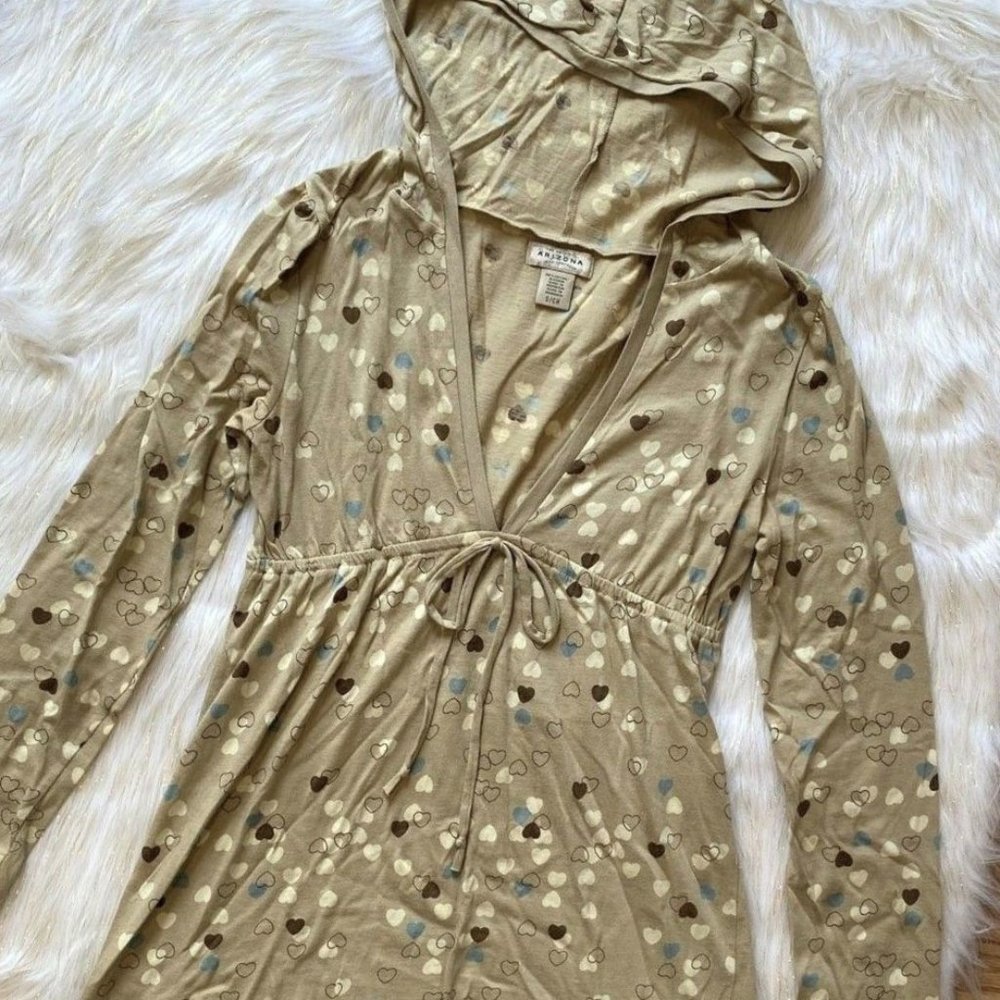 Arizona Hooded Long Sleeve Top